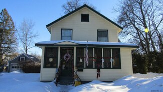 64 Knight St, Glens Falls, NY 12801