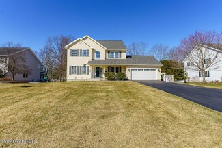 8 Berkshire Dr, Ballston Spa, NY 12020