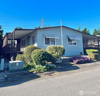 815 124th St SW Unit 144, Everett, WA 98204