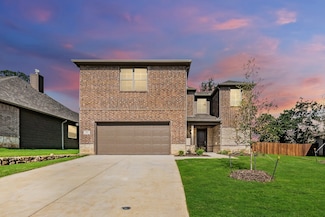 241 Gardenia Dr, Azle, TX 76020
