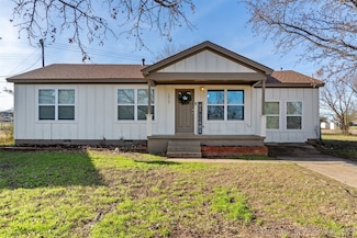 1015 Donna Sue Place, Durant, OK 74701