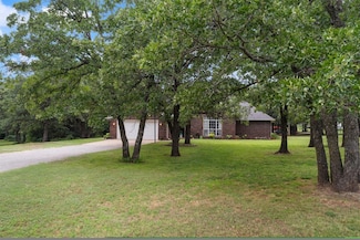 1748 Logans Run, Chandler, OK 74834