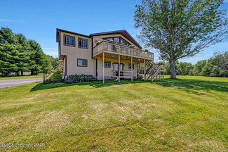 1242 Gallagher Rd, Tobyhanna, PA 18466