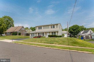 6 Coral Rock Rd, Levittown, PA 19057