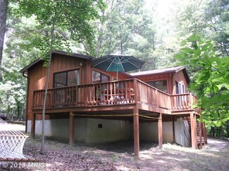 67 Capella Ct, Great Cacapon, WV 25422