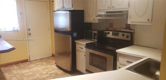 1670 NE 191st St Unit 1063, Miami, FL 33179