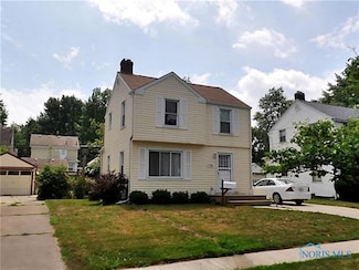 1949 Berdan Ave, Toledo, OH 43613