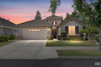 231 Port Logan Dr Unit 1, Bakersfield, CA 93312