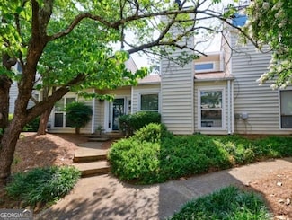 666 Serramonte Dr, Marietta, GA 30068
