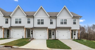 8418 Whisper Ln, Powell, TN 37849