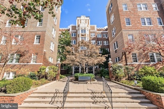 3901 Connecticut Ave NW Unit 406, Washington, DC 20008