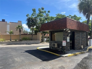 4160 Inverrary Dr Unit 306, Lauderhill, FL 33319