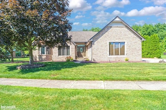 46333 Winston Dr, Shelby Township, MI 48315