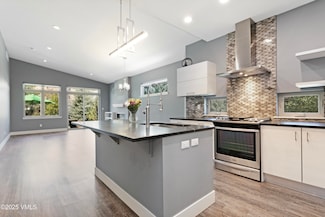 46 Black Bear Dr, Gypsum, CO 81637