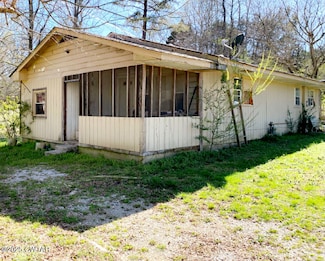 745 Corinth Rd, Darden, TN 38328
