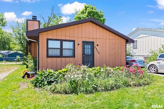 2504 E Laurel St, Springfield, IL 62703