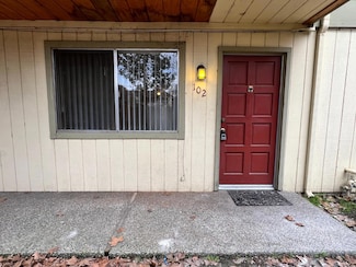 1351 N Wishon Ave Unit 102, Fresno, CA 93728