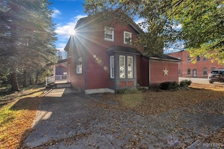 29 Monroe St, Ellicottville, NY 14731