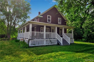 7495 Transit Rd, East Amherst, NY 14051