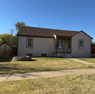 808 Maple Blvd, Liberal, KS 67901