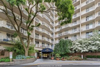 1055 River Rd Unit SO301, Edgewater, NJ 07020