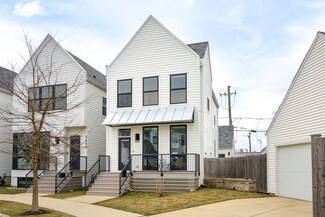 3660 N Kenneth Ave, Chicago, IL 60641
