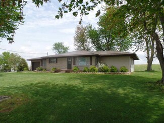 393 S State Road 57, Switz City, IN 47465