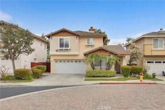 2216 Jeans Ct, Signal Hill, CA 90755