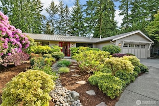 12211 SE 65th Place, Bellevue, WA 98006