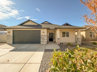 457 Fox Meadows Ct, Grand Junction, CO 81504