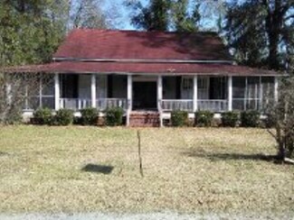 606 3rd Ave, Kingstree, SC 29556