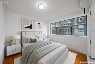 90-02 Queens Blvd Unit 525, Elmhurst, NY 11373