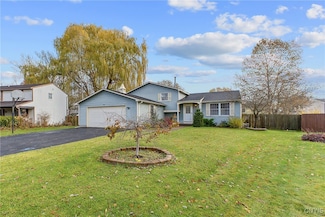 8408 Silver Spruce Cir, Liverpool, NY 13090