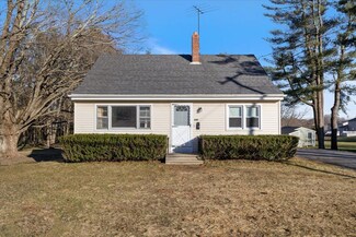 649 Allen Ave, Portland, ME 04103