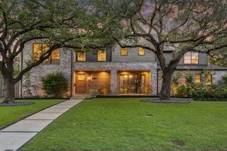 10915 Snow White Dr, Dallas, TX 75229