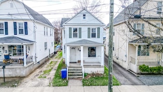 112 John St, Kingston, PA 18704