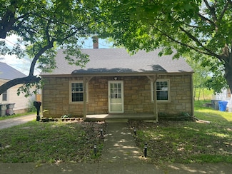 706 Golfview Dr, Lexington, KY 40504