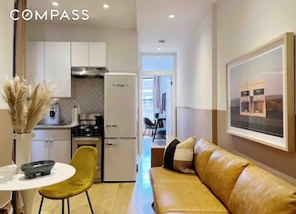9 Spring St Unit 23, New York, NY 10012