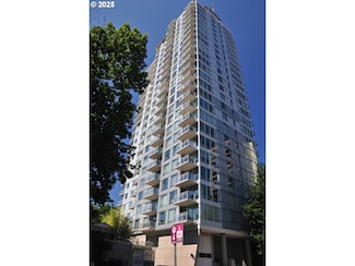 1500 SW 11th Ave Unit 2404, Portland, OR 97201