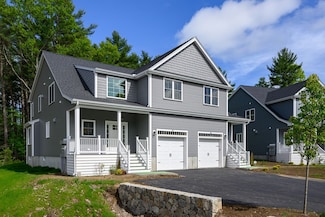 22 Howland Trail Unit 34, Hanson, MA 02341