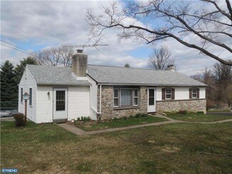2091 Young Rd, Pottstown, PA 19465