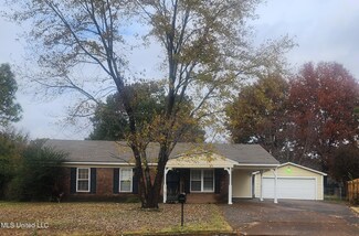 2940 Greenbriar Cove E, Horn Lake, MS 38637