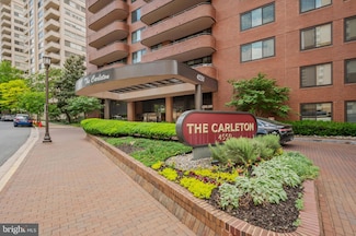 4550 N Park Ave Unit 807, Chevy Chase, MD 20815