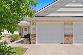21007 Millridge St, Spring Hill, KS 66083