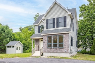 208 Lawrence St, Gardner, MA 01440