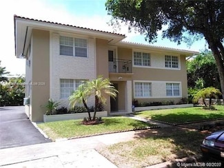 30 Phoenetia Ave Unit 5, Coral Gables, FL 33134