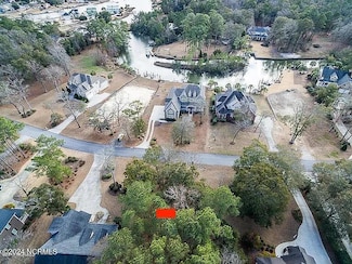 210 Bayside Dr, Cape Carteret, NC 28584