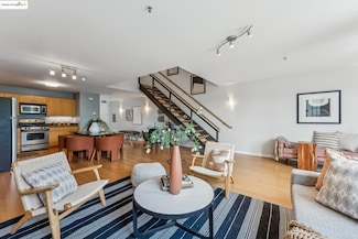 1007 41st St Unit 422, Emeryville, CA 94608