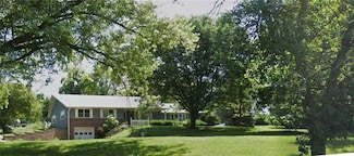 300 S 3rd St, Elmo, MO 64445