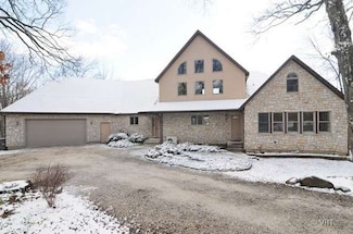3385 213th Ave, Bristol, WI 53104